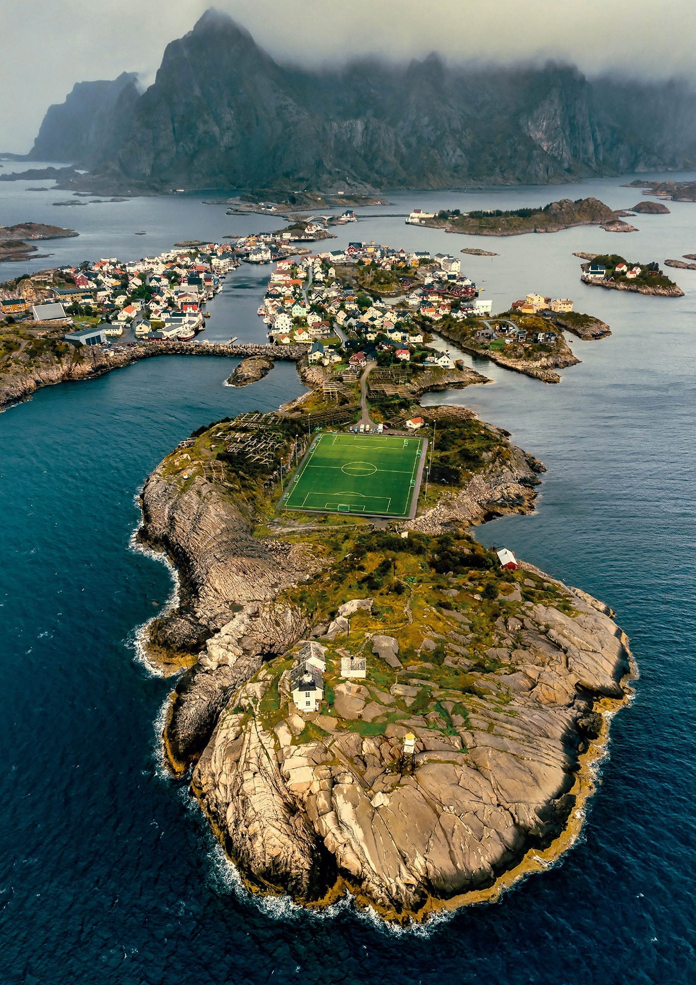Henningsvær puslespill - 1000 brikker